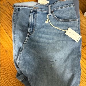 Hatch maternity boyfriend Jean NWT